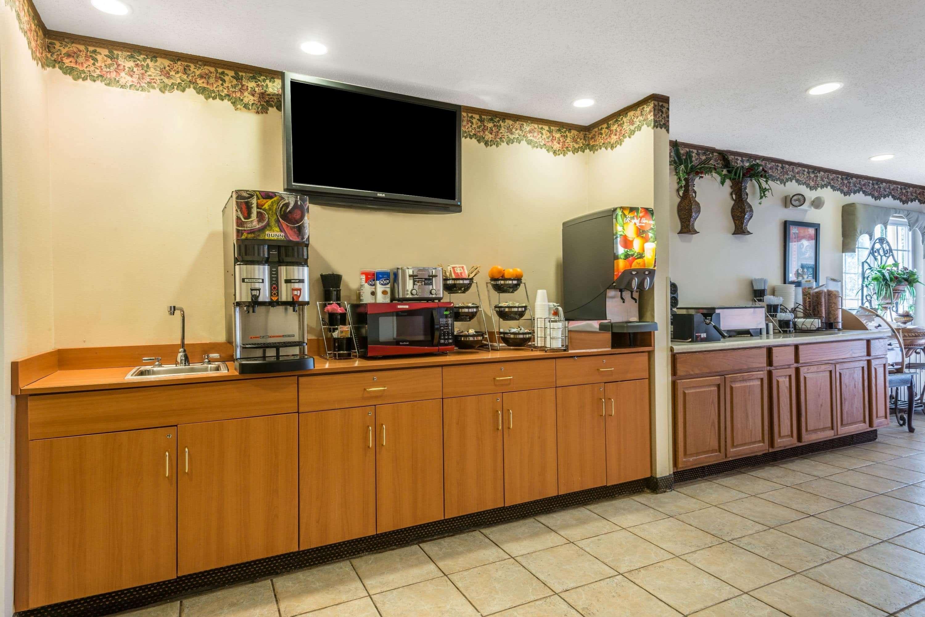 Microtel Inn & Suites By Wyndham Auburn Exterior foto